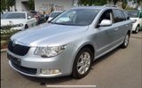 Skoda Superb Combi Ambition*SHZ*KLIMA*PDC*117TKM* - Skoda Superb aus 2011