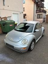Volkswagen VW Beetle 1,6 SR - gebrauchte VW Beetle aus dem Jahr 2001