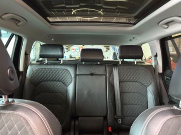 Skoda Kodiaq *7-SITZER*KEYLESS*PANO*MEMORY*AHK*LED*