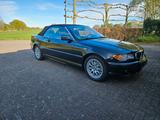 BMW 325Ci      Cabriolet - BMW 325 aus 2004: Cabrio