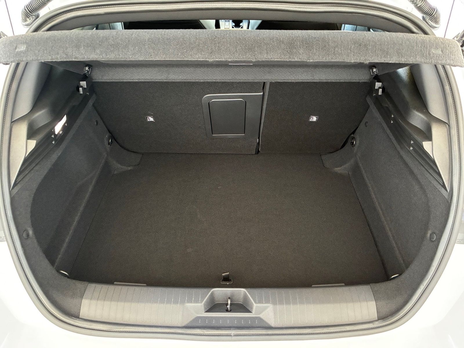 Fahrzeugabbildung Opel Astra L 1.2 Turbo GS 360,AHK,LED,SHZ,ACC,Keyless