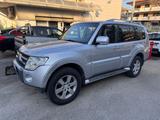Mitsubishi Pajero 3.2 DI-D 16V aut. 5p. Instyle  - Mitsubishi Pajero: 3.5