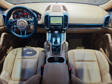Porsche Cayenne - 3
