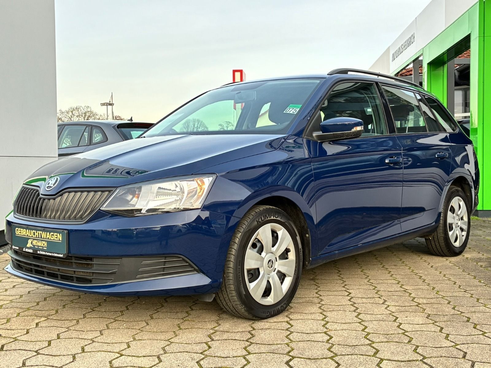 Fahrzeugabbildung SKODA Fabia Combi 1.0 TSI Cool Plus