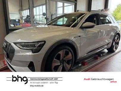 Audi e-tron advanced 50 quattro