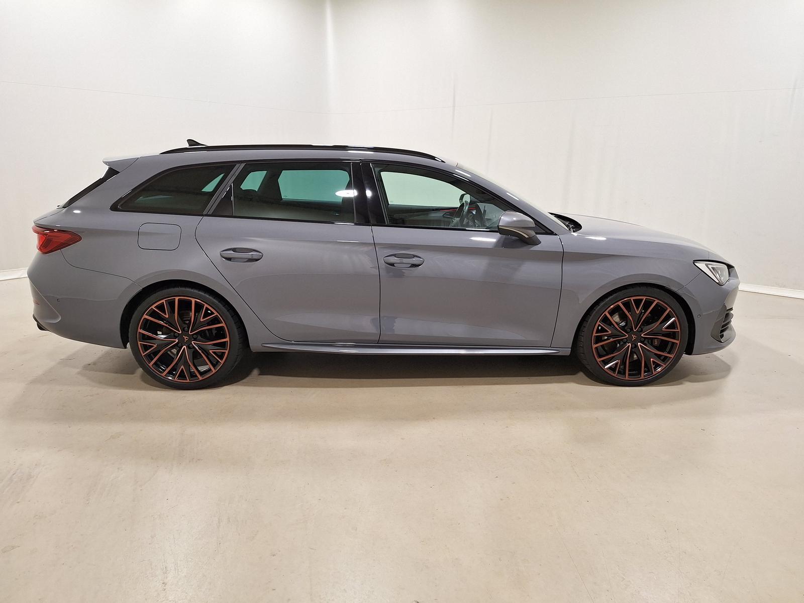 Cupra Leon ST 2.0 TSI VZ 4Drive BEATS Alu19'' FULL LIN, миниатюра 7