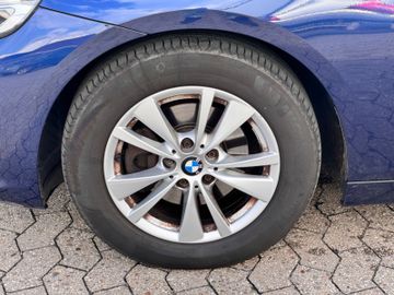BMW 216 - 11