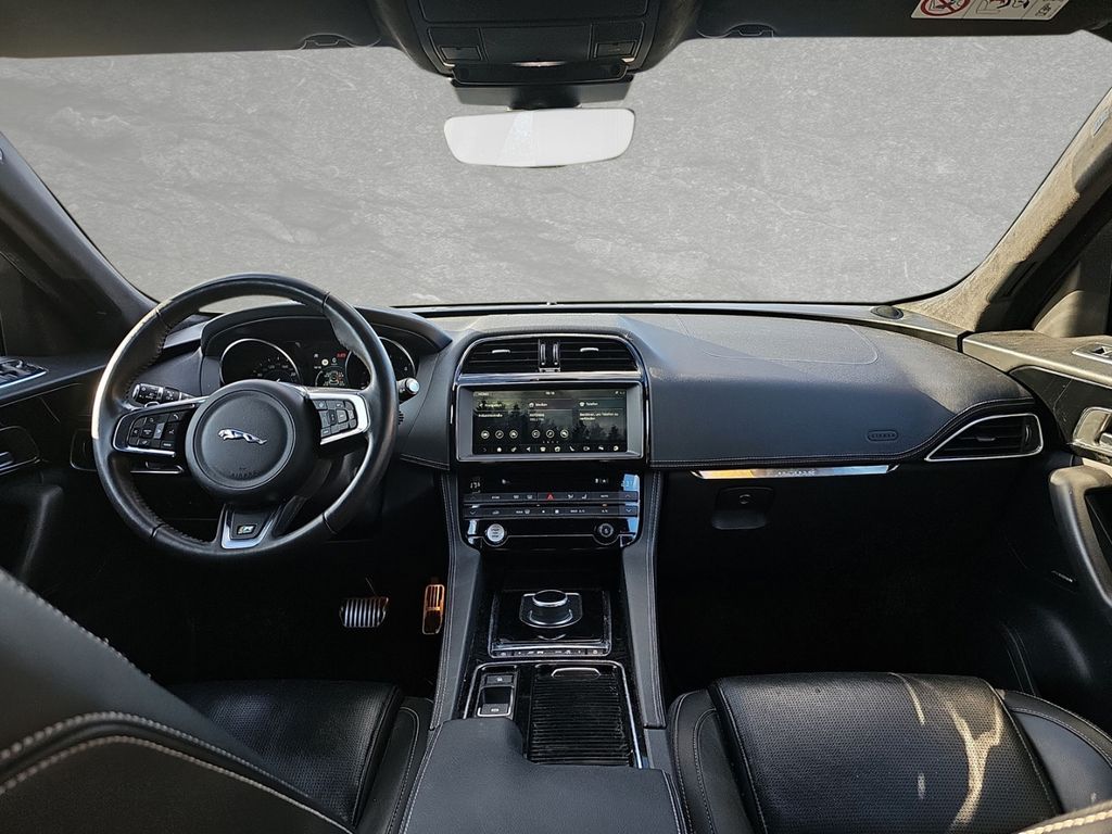 Jaguar F-Pace 20d AWD R-Sport ACC LED 20 MERIDIAN LEDER