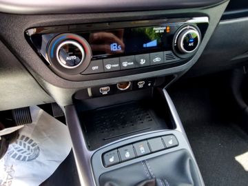 Hyundai i10 1.2 Prime (79PS) Dachlackierung