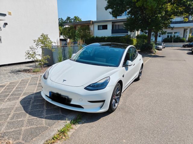 TESLA Model 3 Hinterradantrieb RWD