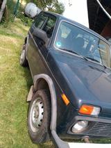 Lada Niva 1.7i 4x4 Revierauto Jäger Allrad - Lada Niva: Geländewagen