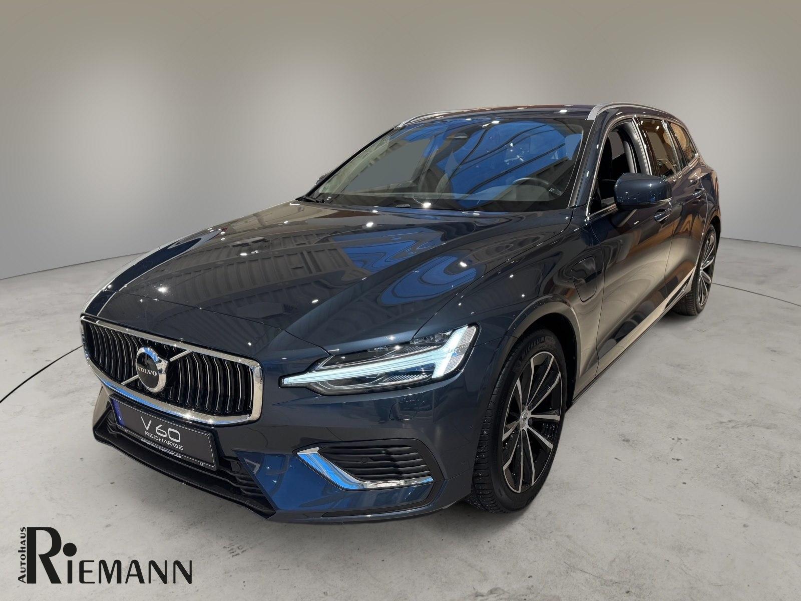 Volvo V60 T6 PHEV AWD Core + Parkassistenz-Paket