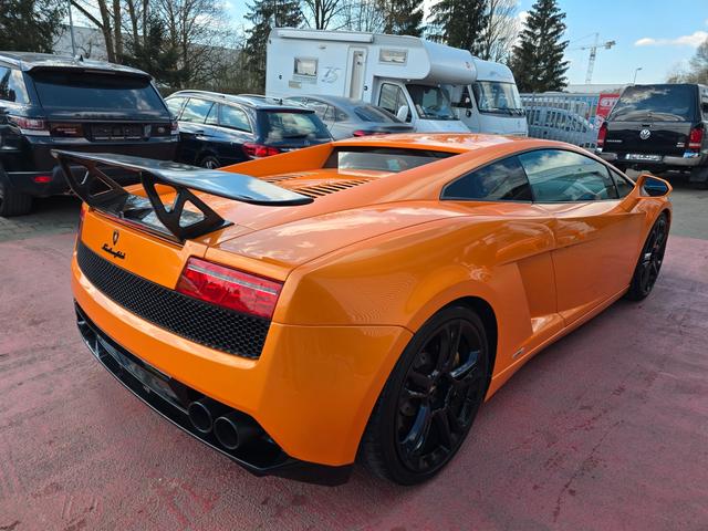 Lamborghini Gallardo LP550-2
