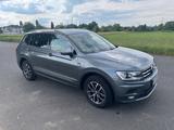 Volkswagen Tiguan Allspace 1.5 TSI, 7 Sitzer, grau - VW Tiguan Allspace Gebrauchtwagen in Frankfurt