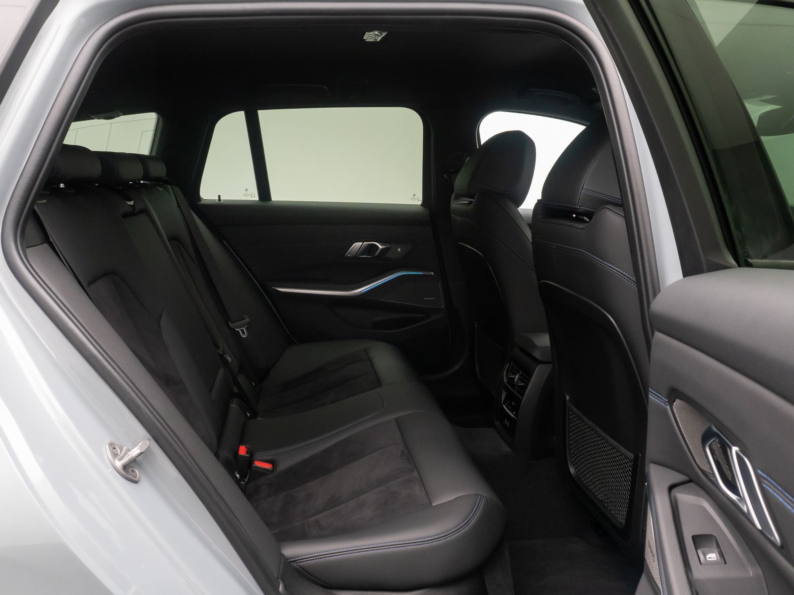 Fahrzeugabbildung BMW 330i xD M Sport DAB H/K Lenkradheizung 18Zoll