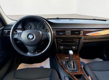 BMW 318 - 11