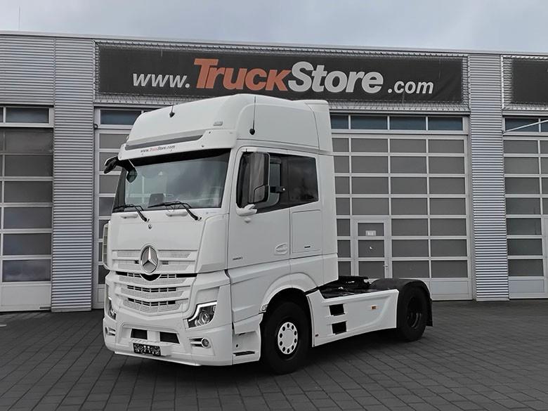 Mercedes-Benz 1851 LS *GIGA* Sitzecke *2 Tanks* BiXENON *NAVi*