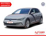 Volkswagen Golf VIII 1.0 Life LED Navi ACC Kamera DAB PDC - gebrauchte Kleinwagen in Dresden