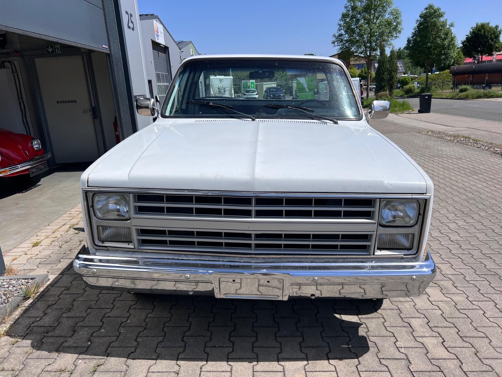 Chevrolet C 10 Pickup S 10 R 10