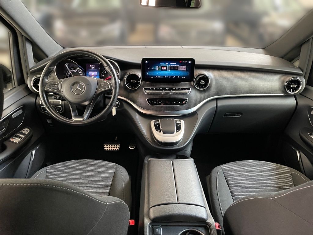 Fahrzeugabbildung Mercedes-Benz V 300 ED/L 4x4 AMG 7 Sitze 2,5tAHK Kühlfach STHZ