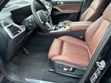 BMW X7 - 8