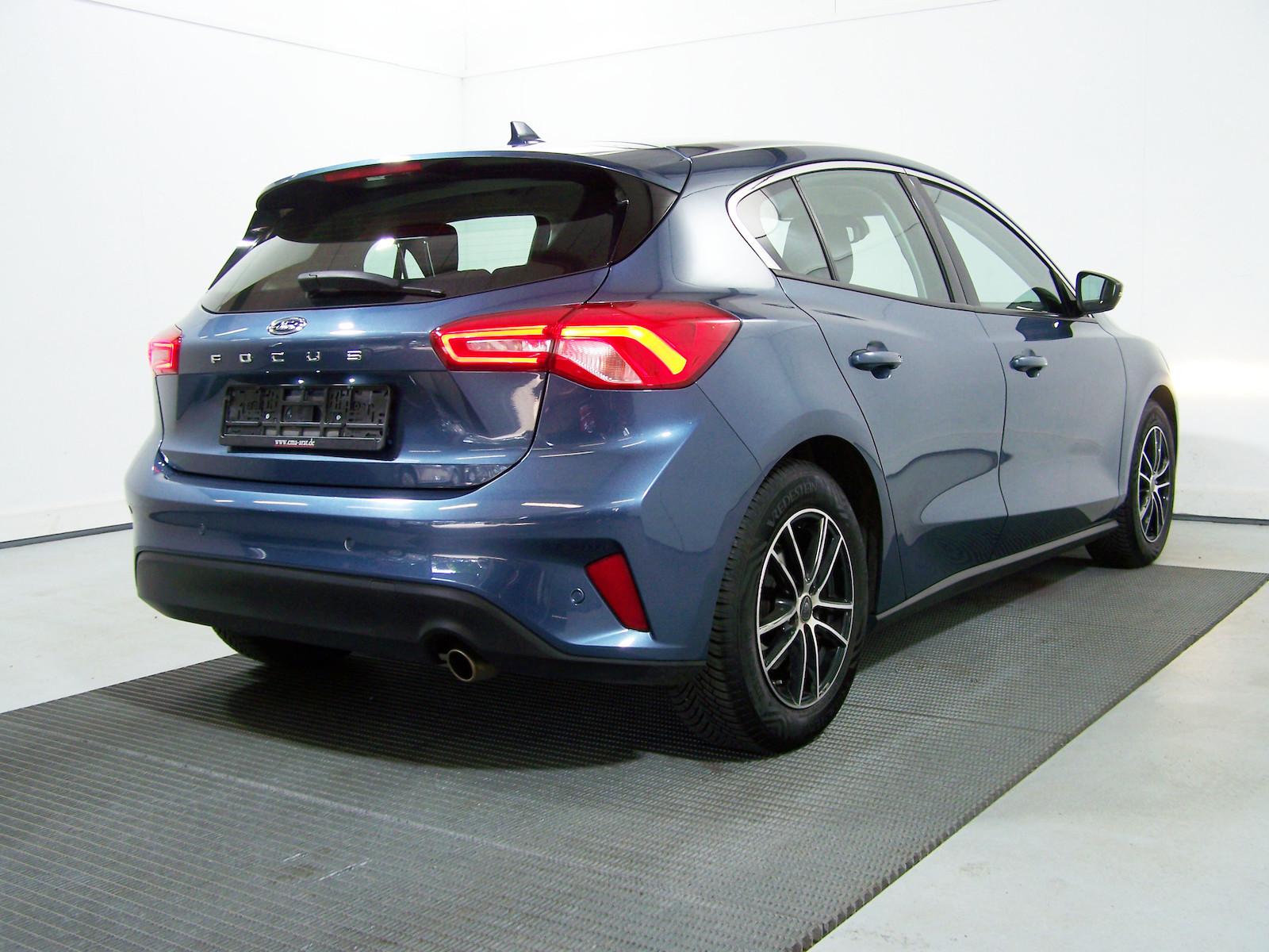Ford Focus Fliessheck 1.0 EcoBoost Titanium NAVI+PDC