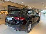 Mercedes-Benz GLE 350 de 4Matic Ambiente Navi Kamera DAB+ Spie - Mercedes-Benz GLE 350 Hybrid (Diesel/Elektro): Automatik