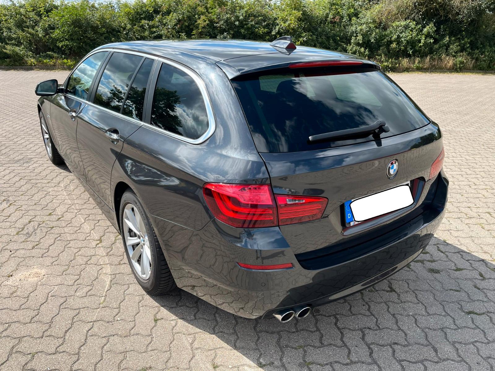 BMW 530d xDrive Touring | HUD | ACC | 360° | STH