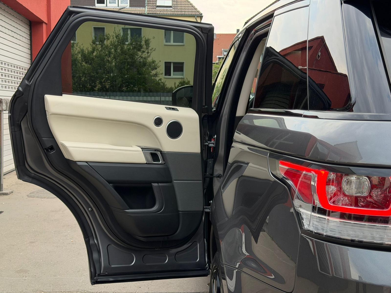 Land Rover Range Rover Sport HSE Dynamic*PANO*KEYLESS*R-KAM