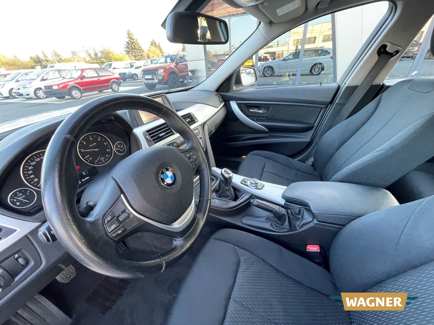 Fahrzeugabbildung BMW 320 d Touring Sitzheizung Tempomat Klimaautomati