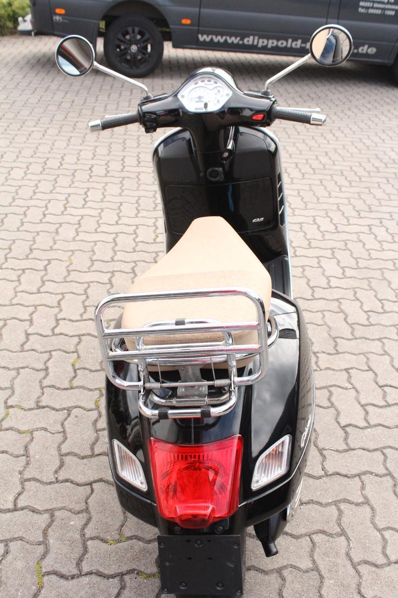 Vespa GTS 125