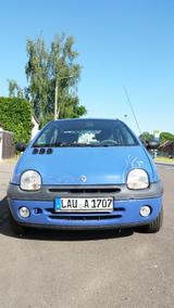 Renault Twingo Toujours 1.2 Edition Toujours blau - Renault Twingo Gebrauchtwagen in Leipzig