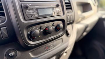 Renault Trafic - 12