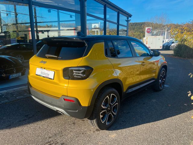 JEEP Avenger Summit e-Hybrid