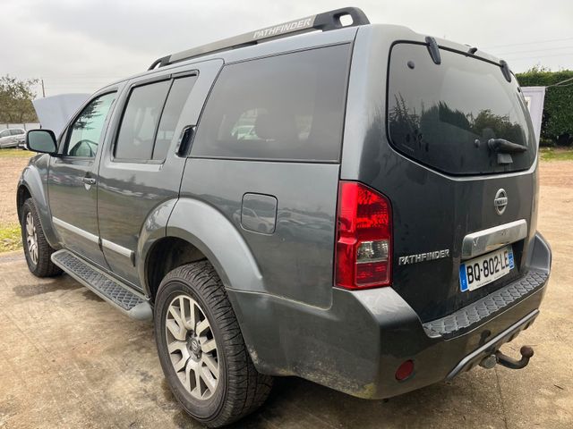 Nissan Pathfinder 3.0 dCi