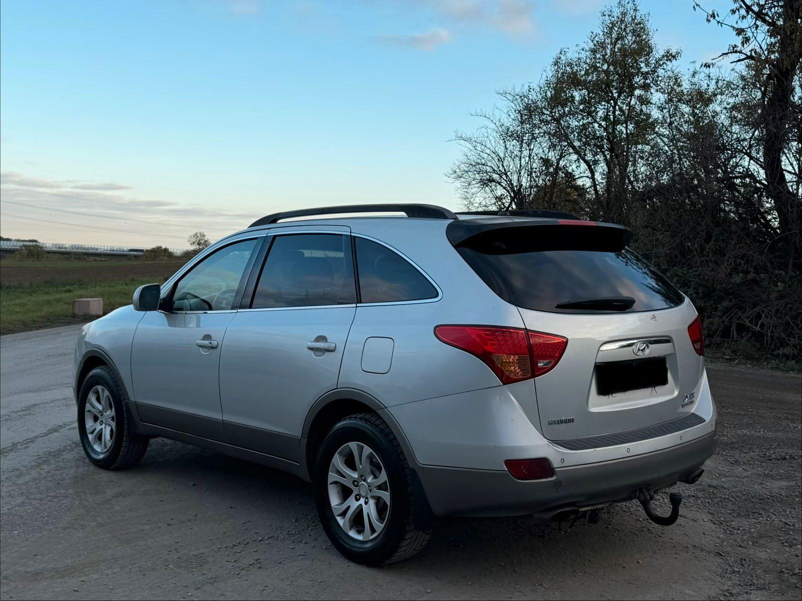 Hyundai ix55 2009 — engine 239 HP (176kW)