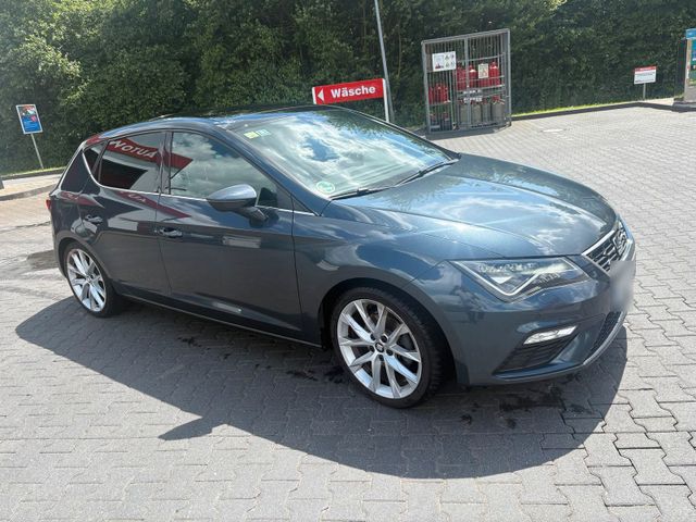 SEAT Seat leon 5f , Baujahr 12.2019 / 2L TDI / ...
