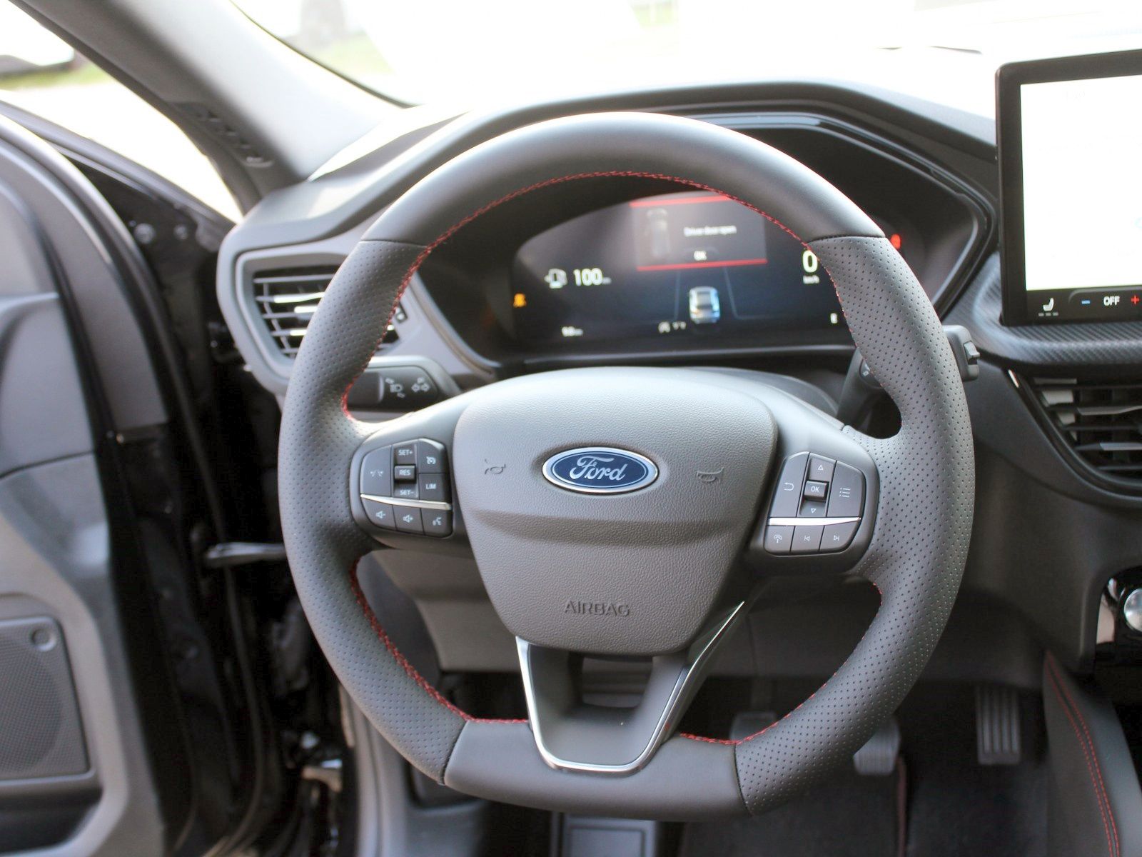 Fahrzeugabbildung Ford Kuga ST-Line