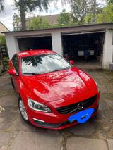 Volvo S60 D4 AWD Geartronic Kinetic Kinetic - Volvo S60: Kinetic