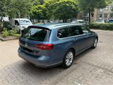 Volkswagen Passat 2.0 TDI SCR 140kW DSG BMT Highline Hi... - Volkswagen Passat: Unfallwagen
