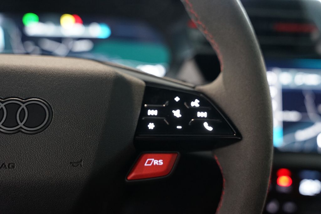 AUDI RS3 Sportback | Panoramic Roof | Bucket Seats | Carbon Fiber AUDI RS3 Sportback | Panoramic Roof | Bucket Seats | Carbon Fiber