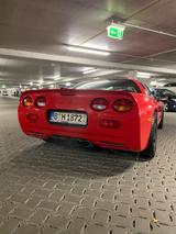 Corvette C5 5.7 Coupé Autom. - - Corvette Gebrauchtwagen in Berlin