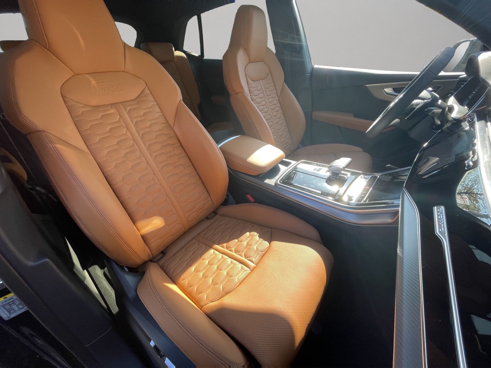 Audi RSQ8 - Bild 20