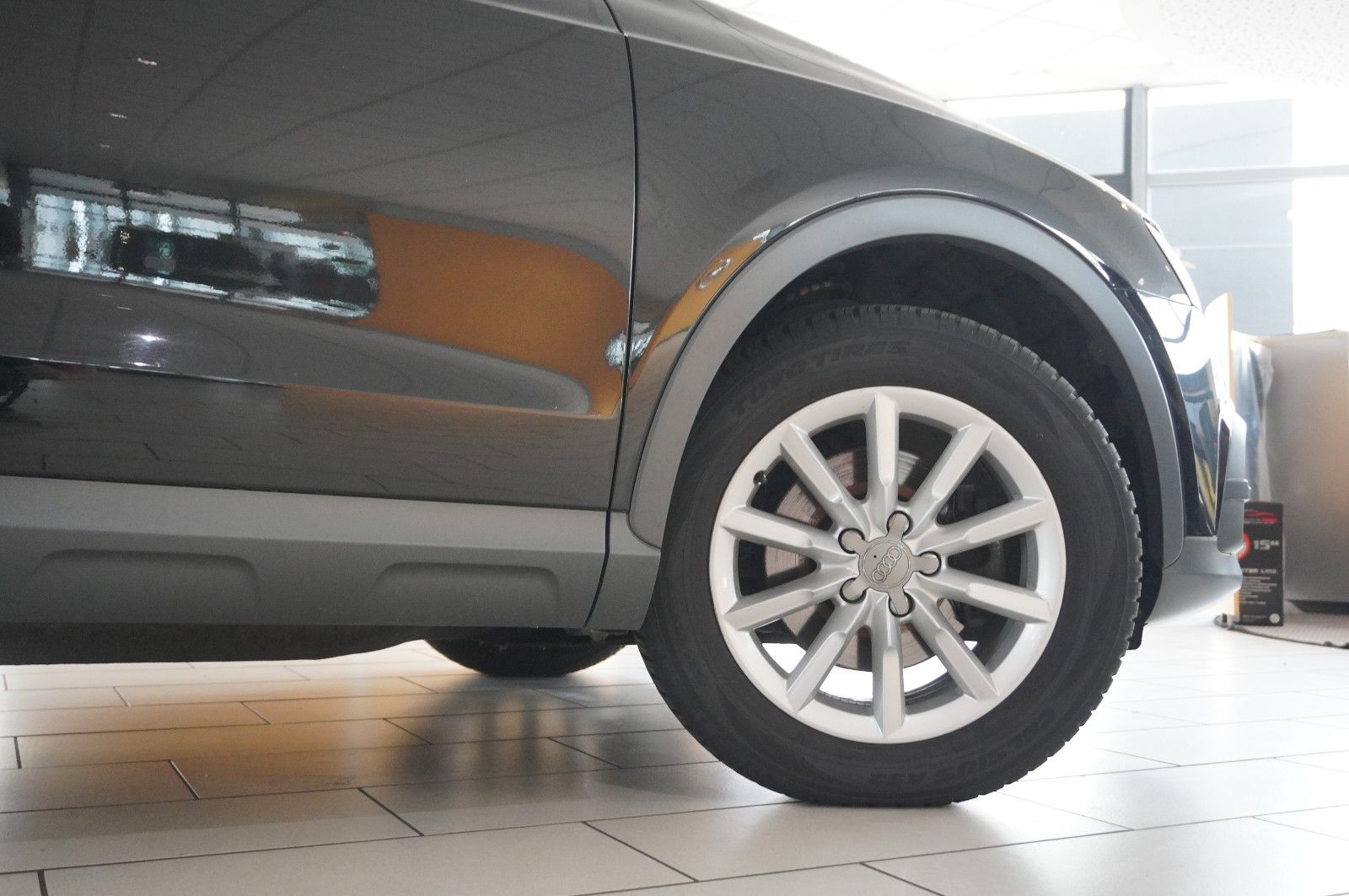 Fahrzeugabbildung Audi Q3 1.4 TFSI DESIGN S-TRONIC NAVI/SHZ/PDC/AHK