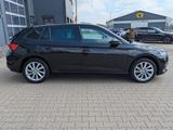 Skoda Scala Clever LED*AHK*PDC*TEMPO*CARPLAY*SH Klima - gebrauchte Skoda Scala aus dem Jahr 2022