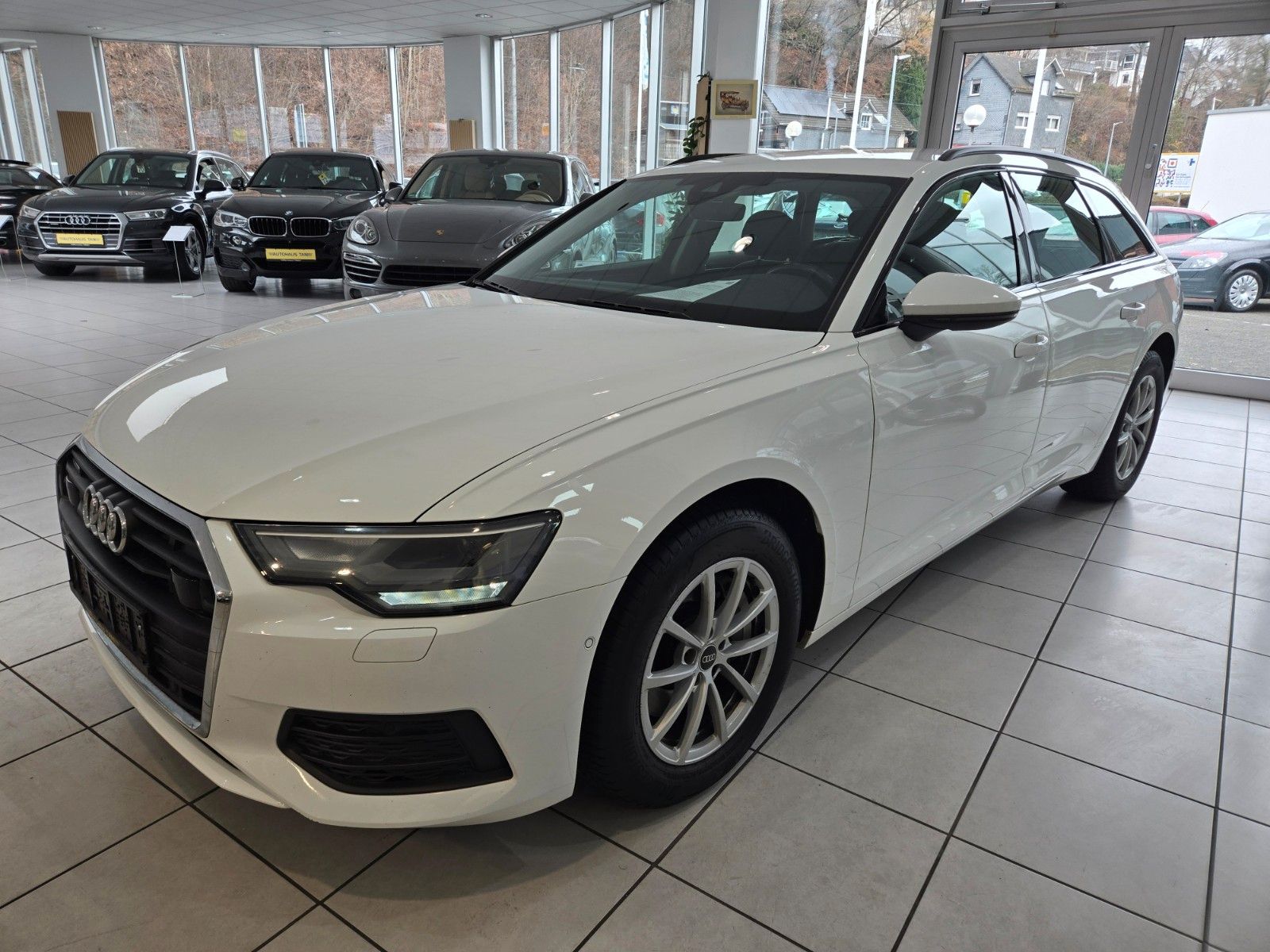 Fahrzeugabbildung Audi A6 Avant 45 TDI quattro*Business-Paket