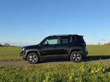 Jeep Renegade 1.3l T4-PHEV 177kW Trailhawk 4xe Au... - Jeep Renegade Trailhawk mit Hybrid-Antrieb (Benzin/Elektro)