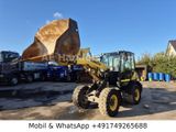 Komatsu WA70-7 *Schaufel-1,5m³/Gabel/Schnellwechsler - Komatsu Radlader Wa 70