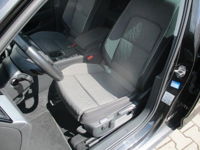 Volkswagen Passat Kombi 1,5 TSI DSG LED Navi PDC ACC 1.Hd, миниатюра 10