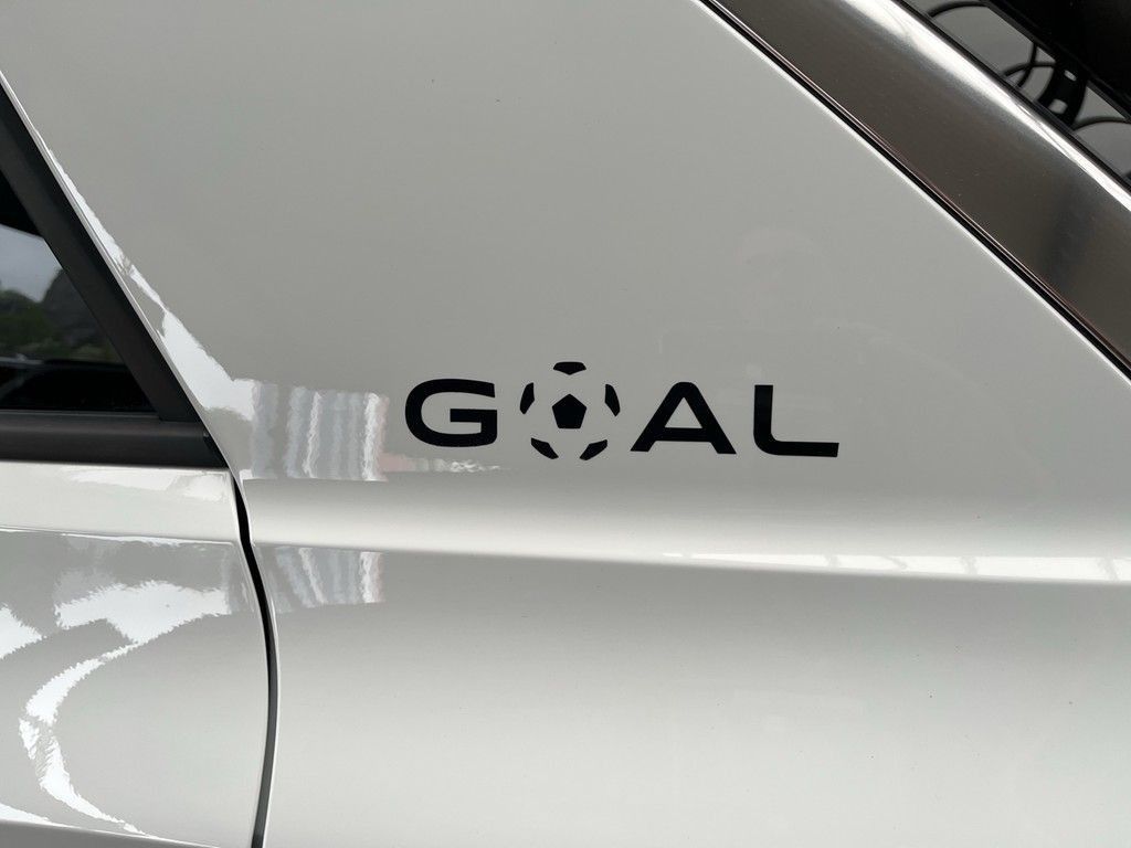 Volkswagen T-Roc - Bild 12